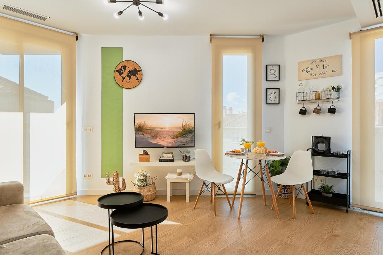 Appartement Sunny Elite à Málaga Extérieur photo
